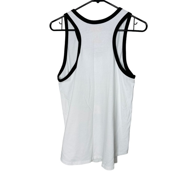 Stranger Things Chibi Group Girls Tank Top
Friends don't lie Graphic Tank Top XL - Picture 3 of 6